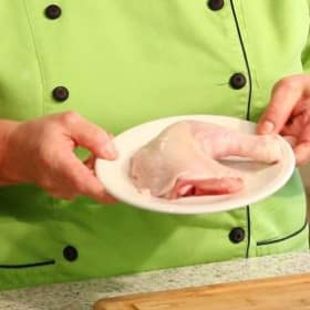 Boneless vs Bone-in? - article image