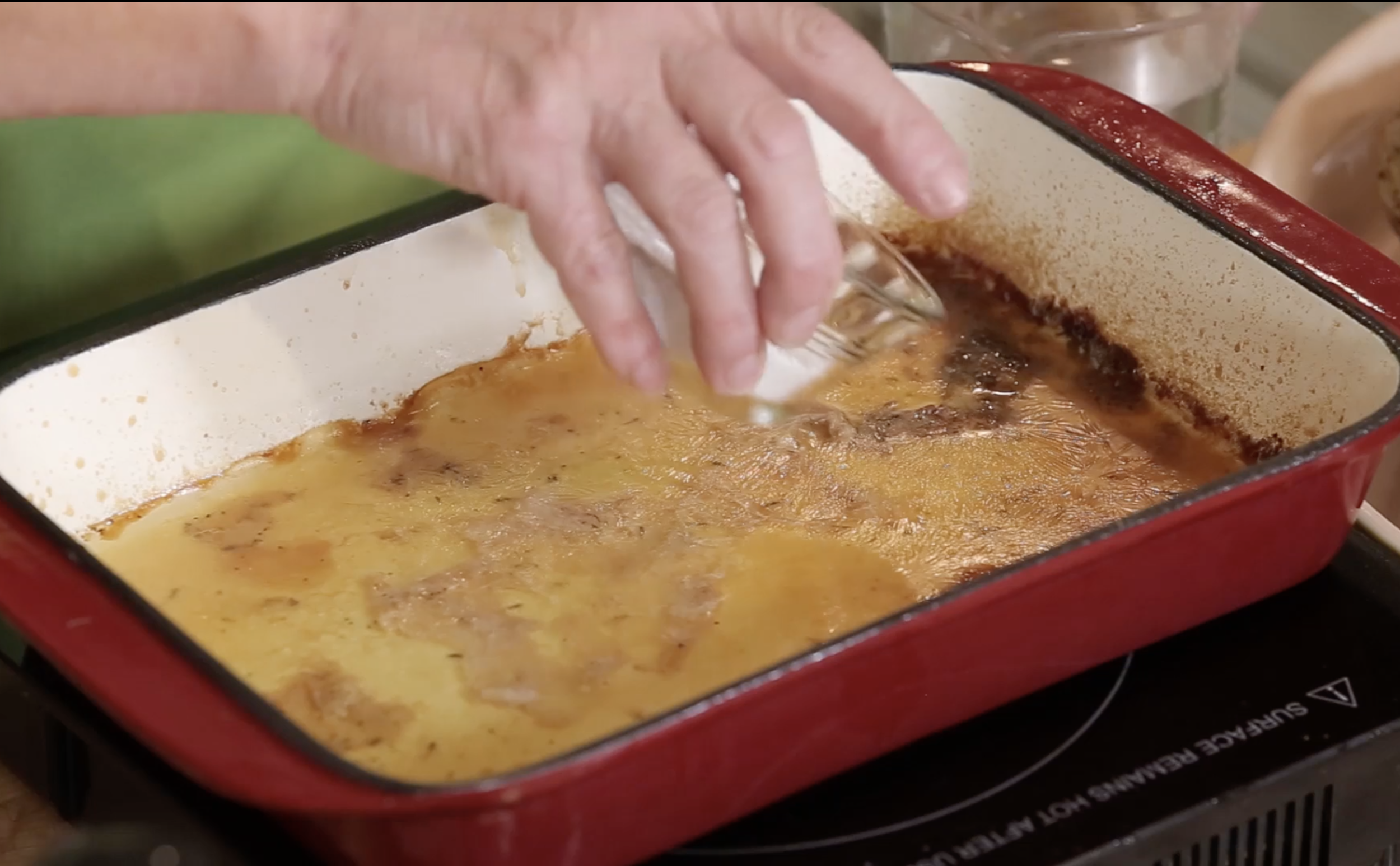 Gravy from Pan Drippings - article image