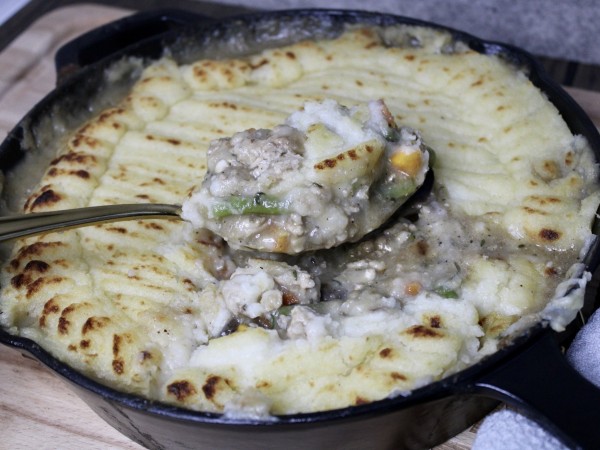 Easy Chicken and Mushroom Shephard's Pie