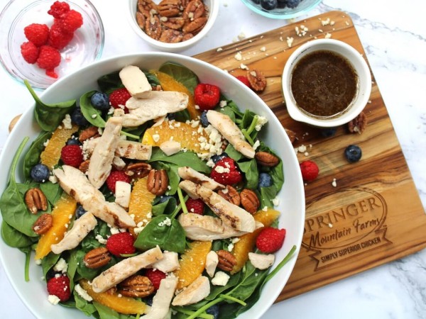 Grilled Chicken Berry Spinach Salad