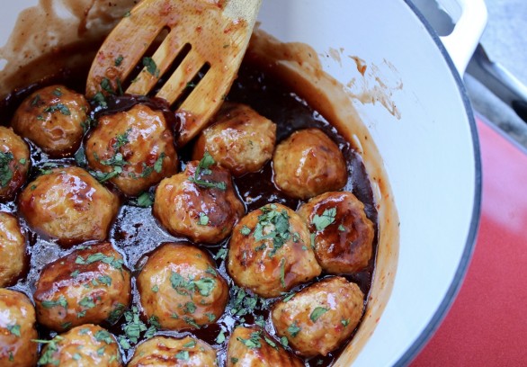 BBQ Sweet Chili Chicken Meatballs from @chefsoutherntemp