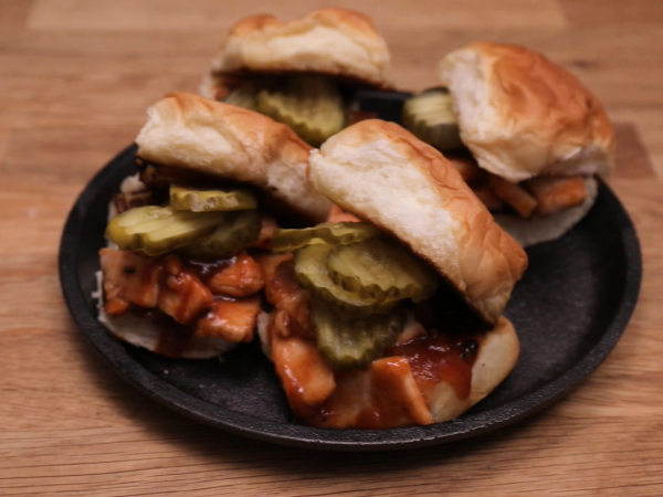 BBQ Chicken Sliders