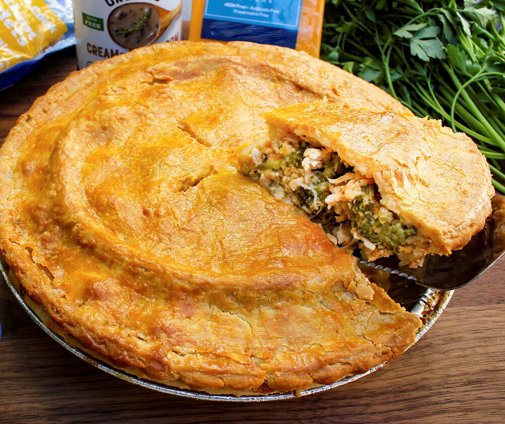 Broccoli, Chicken, and Cheese Pie